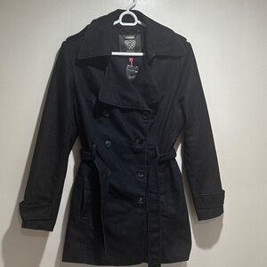 Vince Camuto Black Double-Breasted Trench Coat